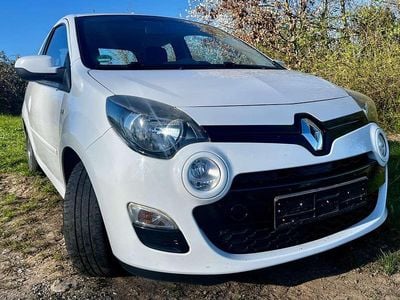 Second-hand Renault Twingo Initiale Paris 75 CP (55 kW) 2014 Alb Hatchback