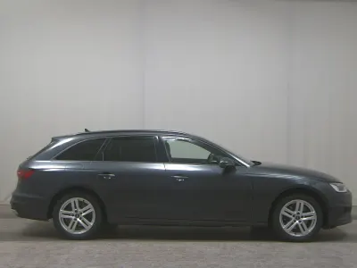 Gebraucht Audi A4 Ambiente 163 PS (119 kW) 2023 Grau Kombi