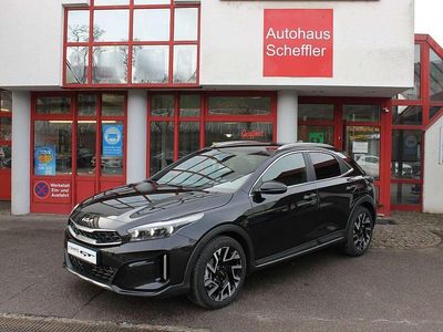Neu Kia XCeed 179 PS (131 kW) 2026 Zilina schwarz met. SUV