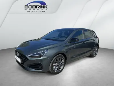 Second-hand Hyundai i30 Advantage 99 CP (72 kW) 2025 Verde Berlinǎ