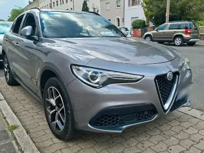 Gebraucht Alfa Romeo Stelvio 280 PS (205 kW) 2018 Grau SUV