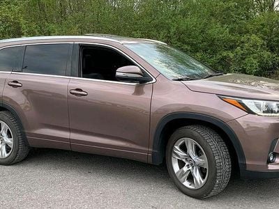 Usata Toyota Land Cruiser 299 CV (219 kW) 2019 Marrone SUV