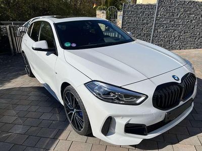 Gebraucht BMW 120 M Sport 178 PS (130 kW) 2023 Weiß Kleinwagen