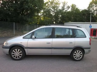 Gebraucht Opel Zafira Njoy 125 PS (91 kW) 2003 Silber Van / Kleinbus