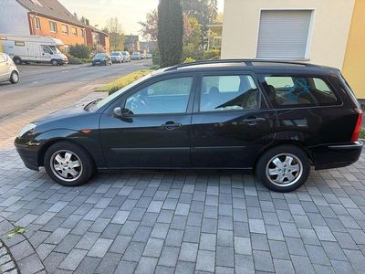 Second-hand Ford Focus 101 CP (74 kW) 2004 Negru Break