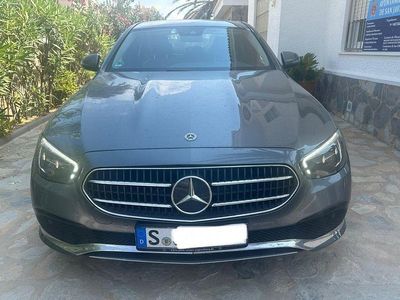 Mercedes E200