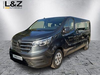 Gebraucht Renault Trafic Life 150 PS (110 kW) 2024 Kometengrau Van / Kleinbus