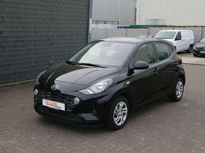 Gebraucht Hyundai i10 Select 67 PS (49 kW) 2021 Phantom black Kleinwagen