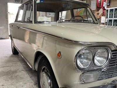 Gebraucht Fiat 1500 102 PS (75 kW) 1965 Beige Limousine