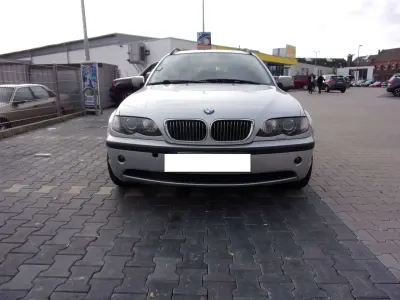 Gebraucht BMW 325 192 PS (141 kW) 2002 Silber Kombi