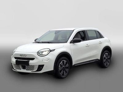 Gebraucht Fiat 600 Style 101 PS (74 kW) 2024 Weiß SUV