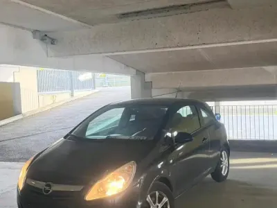 Używany Opel Corsa 80 KM (58 kW) 2008 Hatchback