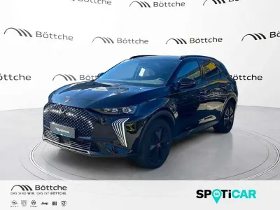 Gebraucht DS Automobiles DS7 Crossback Performance Line Plus 131 PS (96 kW) 2024 Lackierung schwarz perla nera/metallic klarlack SUV