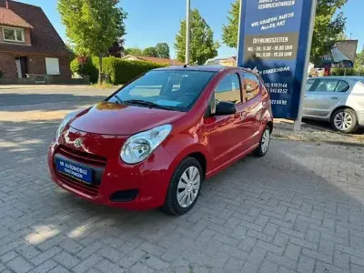 Gebraucht Suzuki Alto Basic 68 PS (50 kW) 2014 Rot Kleinwagen