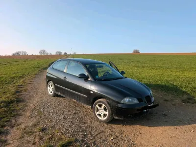 Gebraucht Seat Ibiza 69 PS (50 kW) 2006 Schwarz Kleinwagen