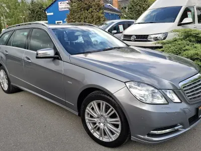 Gebraucht Mercedes E200 184 PS (135 kW) 2012 Silber Kombi