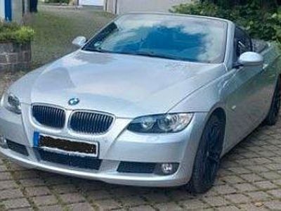 Gebraucht BMW 330 Cabriolet 272 PS (200 kW) 2008 Silber Cabrio
