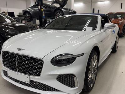 Neu Bentley Continental Mulliner 782 PS (575 kW) 2026 Weiß Cabrio