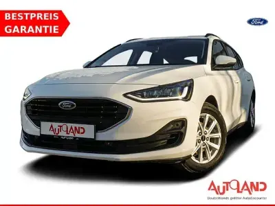 Używany Ford Focus 120 KM (88 kW) 2022 Biały Kombi