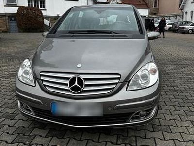 Gebraucht Mercedes B170 85 PS (62 kW) 2006 Grau Van / Kleinbus