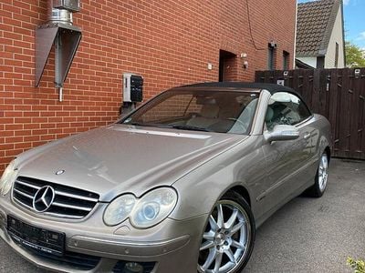 Gebraucht Mercedes CLK320 224 PS (164 kW) 2006 Silber Cabrio