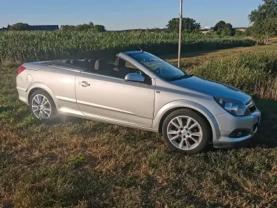 Gebraucht Opel Astra 105 PS (77 kW) 2006 Silber Cabrio