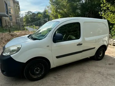 Gebraucht Renault Kangoo 90 PS (66 kW) 2013 Weiß Van / Kleinbus