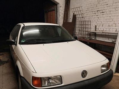 Gebraucht VW Passat 115 PS (84 kW) 1991 Limousine