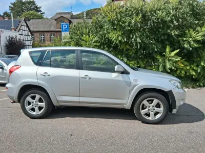 Gebraucht Toyota RAV4 177 PS (130 kW) 2007 Silber SUV