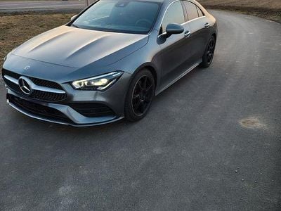 Grau Gebraucht 2019 Mercedes CLA250 Limousine | 31.500 € (Guter Preis)