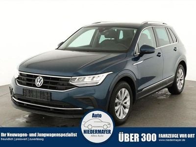Gebraucht VW Tiguan Life 150 PS (110 kW) 2022 Blau SUV