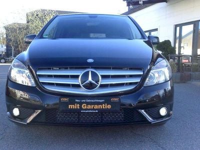 Gebraucht Mercedes B180 109 PS (80 kW) 2016 Schwarz Van / Kleinbus
