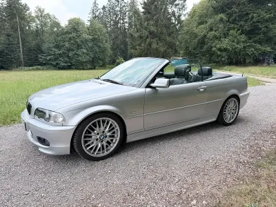 Gebraucht BMW 330 Cabriolet 231 PS (169 kW) 2003 Silber Cabrio