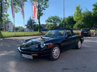 Gebraucht Alfa Romeo Spider 120 PS (88 kW) 1990 Schwarz Cabrio