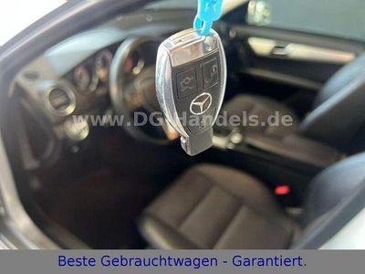 Gebraucht Mercedes C180 Avantgarde 156 PS (114 kW) 2011 Silber Limousine