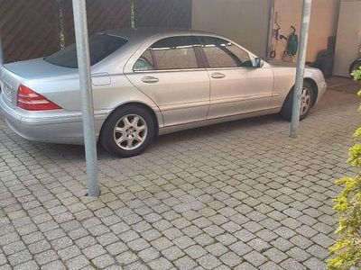 Usata Mercedes S320 224 CV (164 kW) 2001 Argento Berlina