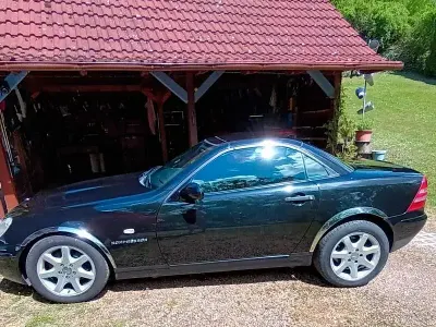 Gebraucht Mercedes SLK230 197 PS (144 kW) 2000 Schwarz Cabrio
