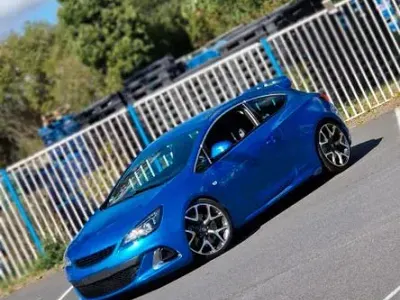 Gebraucht Opel Astra OPC 280 PS (205 kW) 2013 Blau Limousine