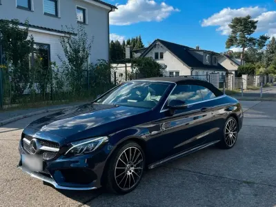 Gebraucht Mercedes C200 AMG 184 PS (135 kW) 2017 Blau Cabrio