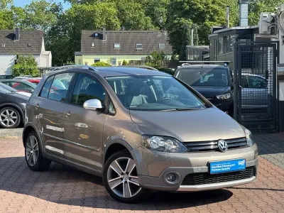 Gebraucht VW Golf Plus 105 PS (77 kW) 2011 Kaschmirbraun Van / Kleinbus