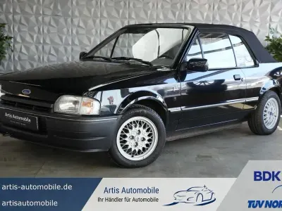 Gebraucht Ford Escort Cabriolet Ghia 90 PS (66 kW) 1989 Schwarz Cabrio