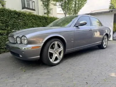 Gebraucht Jaguar XJ Sovereign 207 PS (152 kW) 2006 Grau Limousine