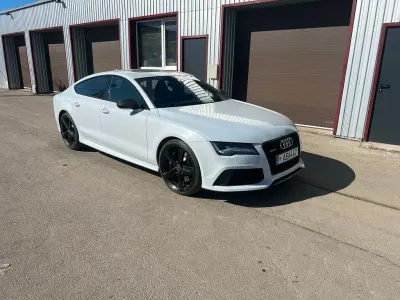 Gebraucht Audi RS7 Sportback Sport 560 PS (411 kW) 2014 Weiß Kleinwagen
