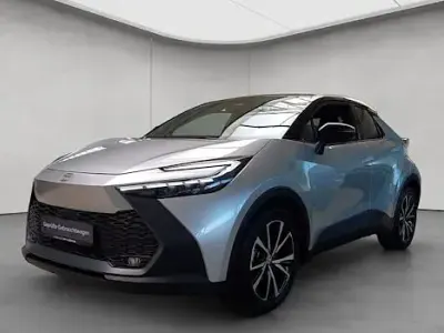 Usata Toyota C-HR Team 140 CV (102 kW) 2024 Argento SUV