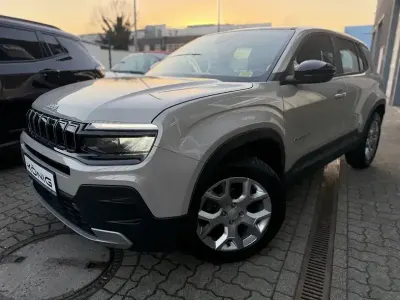 Second-hand Jeep Avenger Altitude 101 CP (74 kW) 2023 Gri SUV