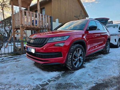 Rot Gebraucht 2020 Skoda Kodiaq SportLine SUV | 31.600 € (Etwas zu teuer)
