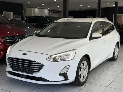 Gebraucht Ford Focus 120 PS (88 kW) 2019 Weiß Kombi