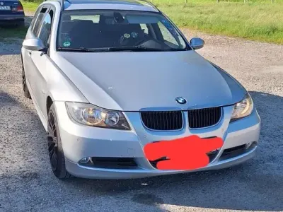 Gebraucht BMW 320 163 PS (119 kW) 2007 Grau Kombi