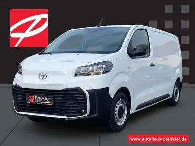 Gebraucht Toyota Proace 120 PS (88 kW) 2024 Icewhite Van / Kleinbus