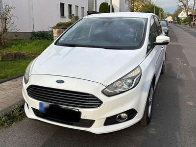 Begagnad Ford S-MAX Business Edition 179 HK (131 kW) 2016 Vit Minibuss